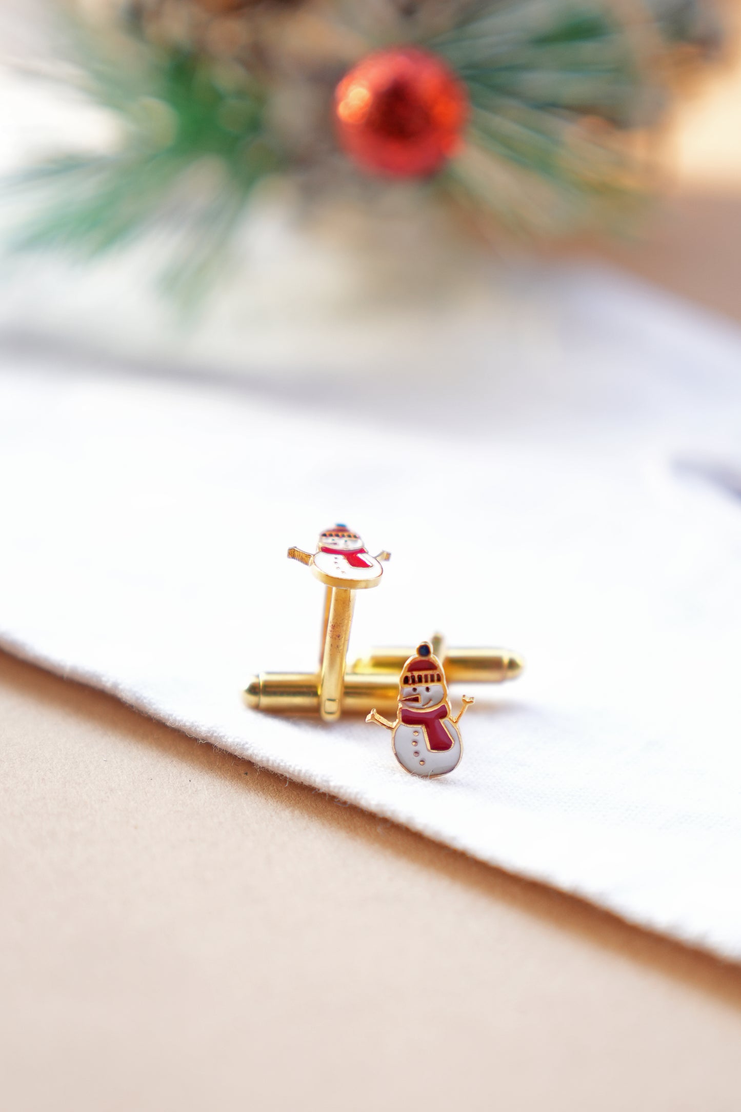 SNOWMAN CUFFLINKS